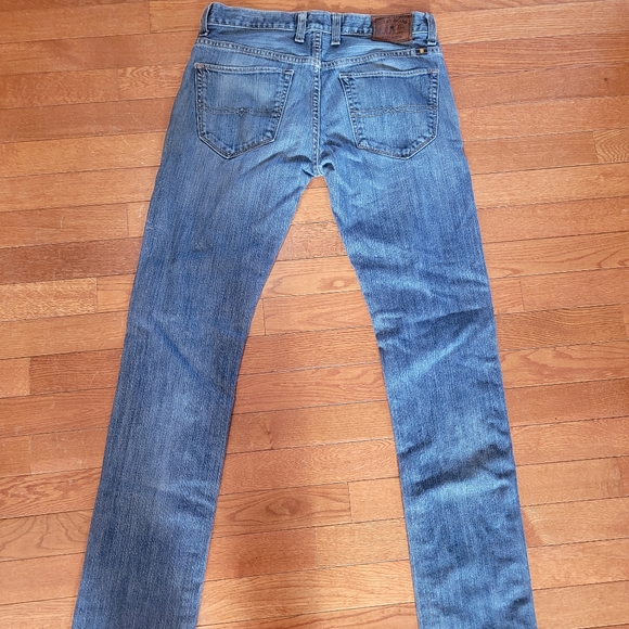 Lucky Brand Other - Lucky Brand Dean Jeans 28 32